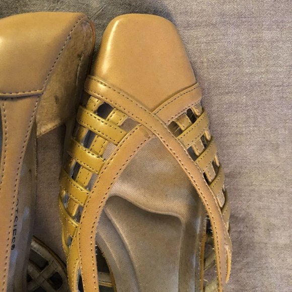 Beige Heels - Picture 9 of 10